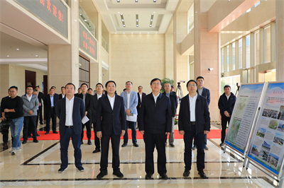 2020年11月，金华市委副书记、市长刑志宏来LEJING SPORTS集团调研